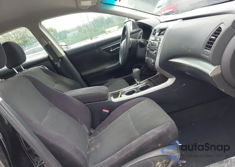 2013 Nissan Altima 2.5 S из США, поврежденный, VIN 1N4AL3AP6DC263841